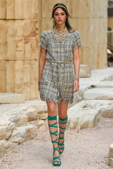 chanel resort 2018 vogue|Chanel resorts.